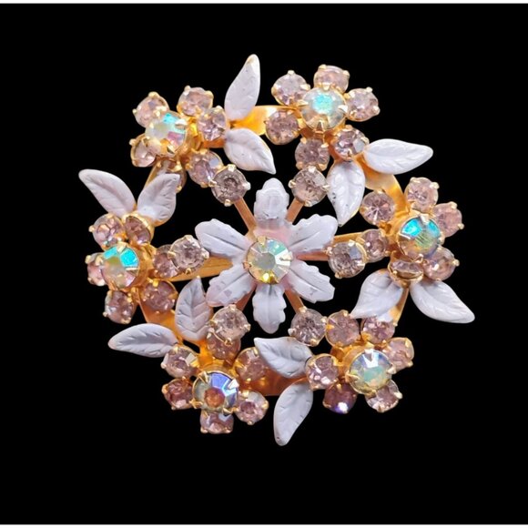 Vintage 1960s Lavender Purple Enamel 3D Flower Brooch w/AB Rhinestones Gold Tone - Picture 2 of 6